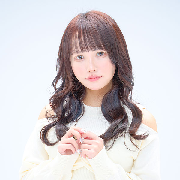 朝比奈 花穏
